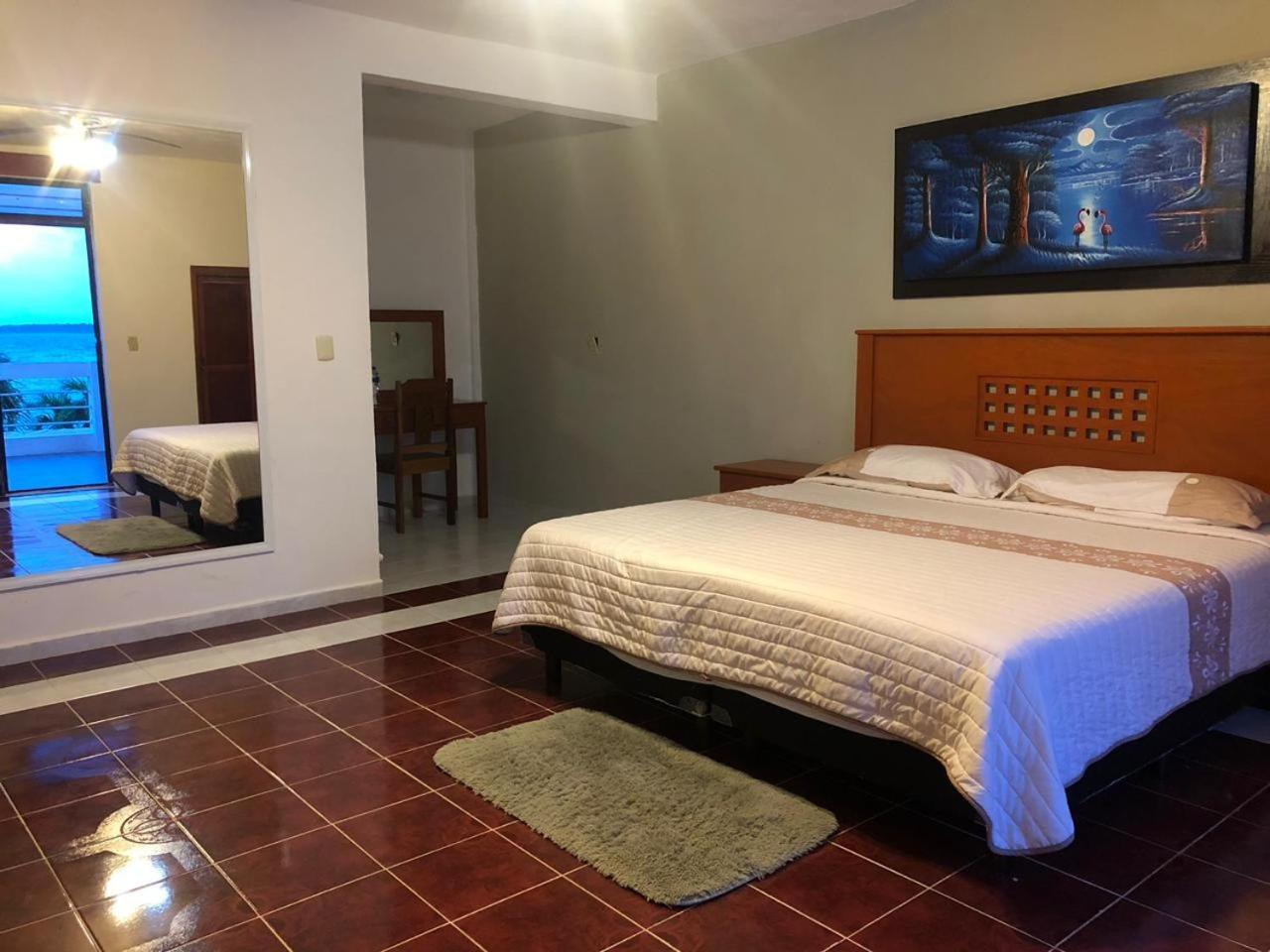 Chambre Double ou Lits Jumeaux - Vue sur Lac