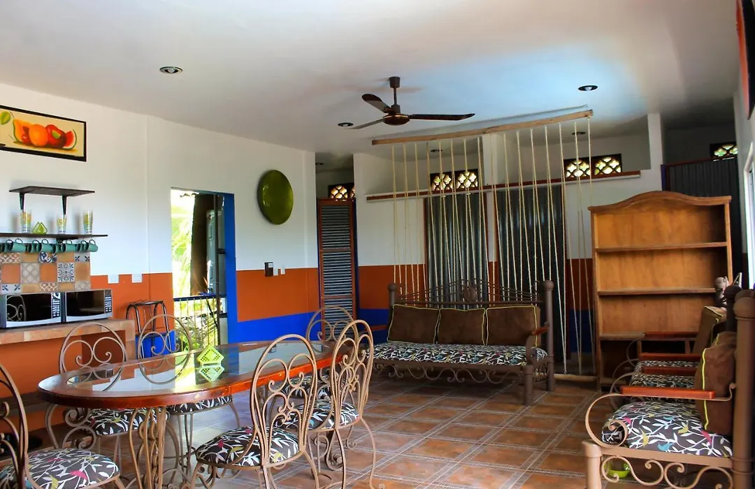 Hacienda Bambu-1